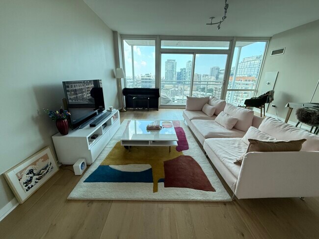 Foto del edificio - 757 N Orleans St