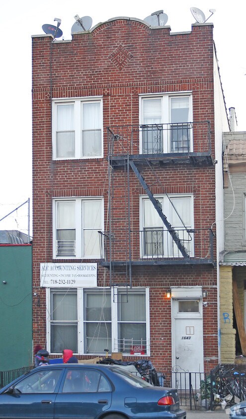 Primary Photo - 1643 Bay Ridge Pky