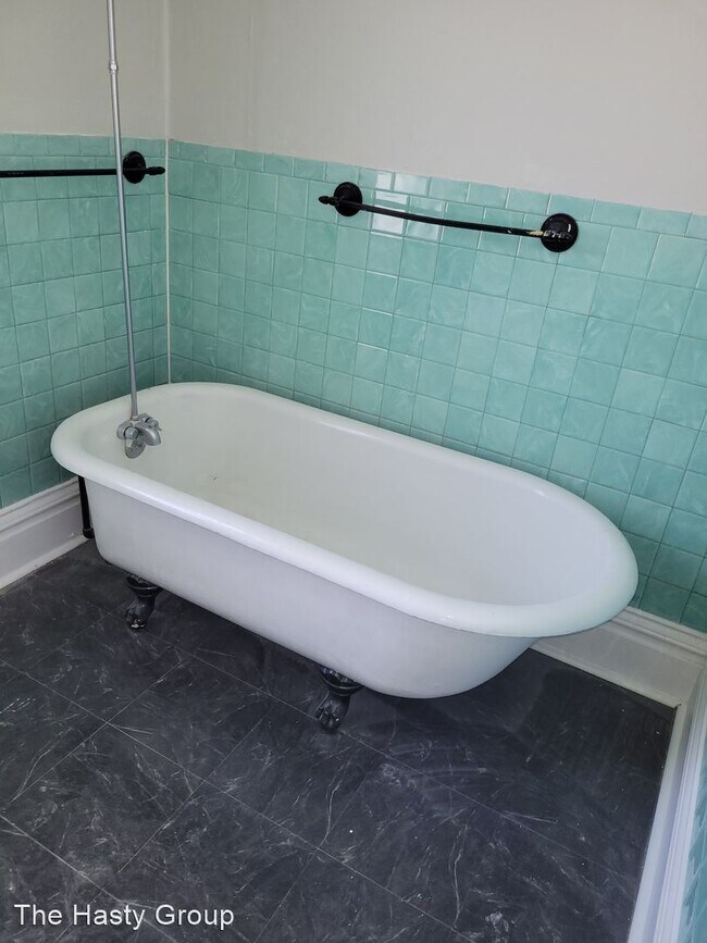Foto del edificio - 2 br, 1 bath House - 4209 Holly, Unit B