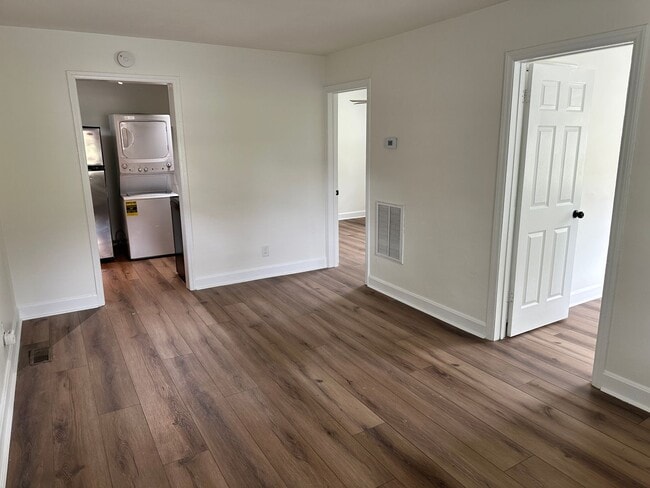 Photo - Cozy 2 Bedroom Duplex In NoDa Area House