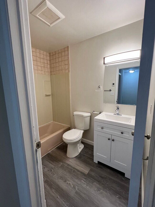 Foto del edificio - 3 bedroom Townhouse - Northampton School District