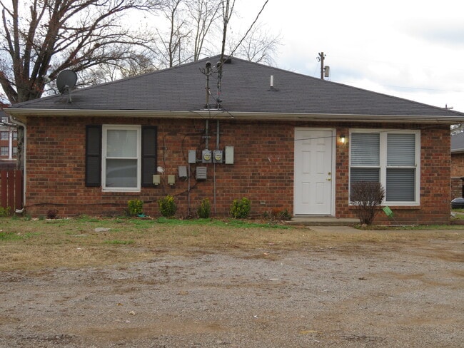 Building Photo - 1408 23rd Ave N