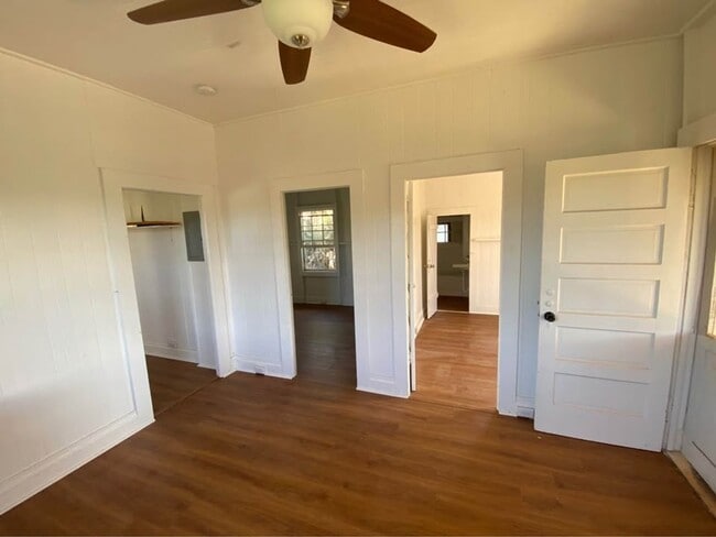 Building Photo - 33 Poni Pl