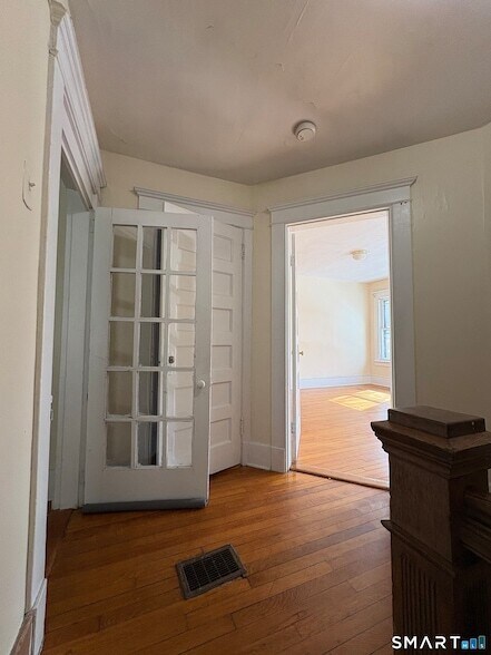 Foto del edificio - 797 Elm St