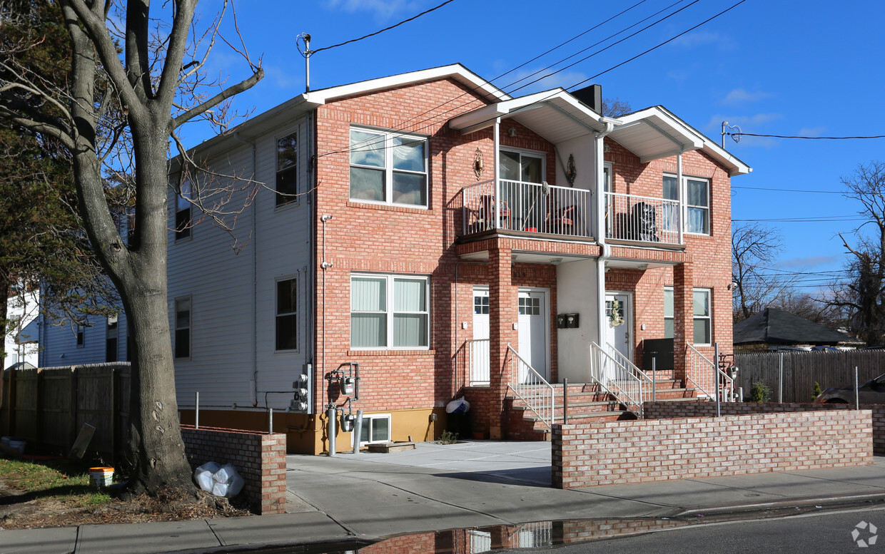 Primary Photo - 17819-178-21 147th Ave
