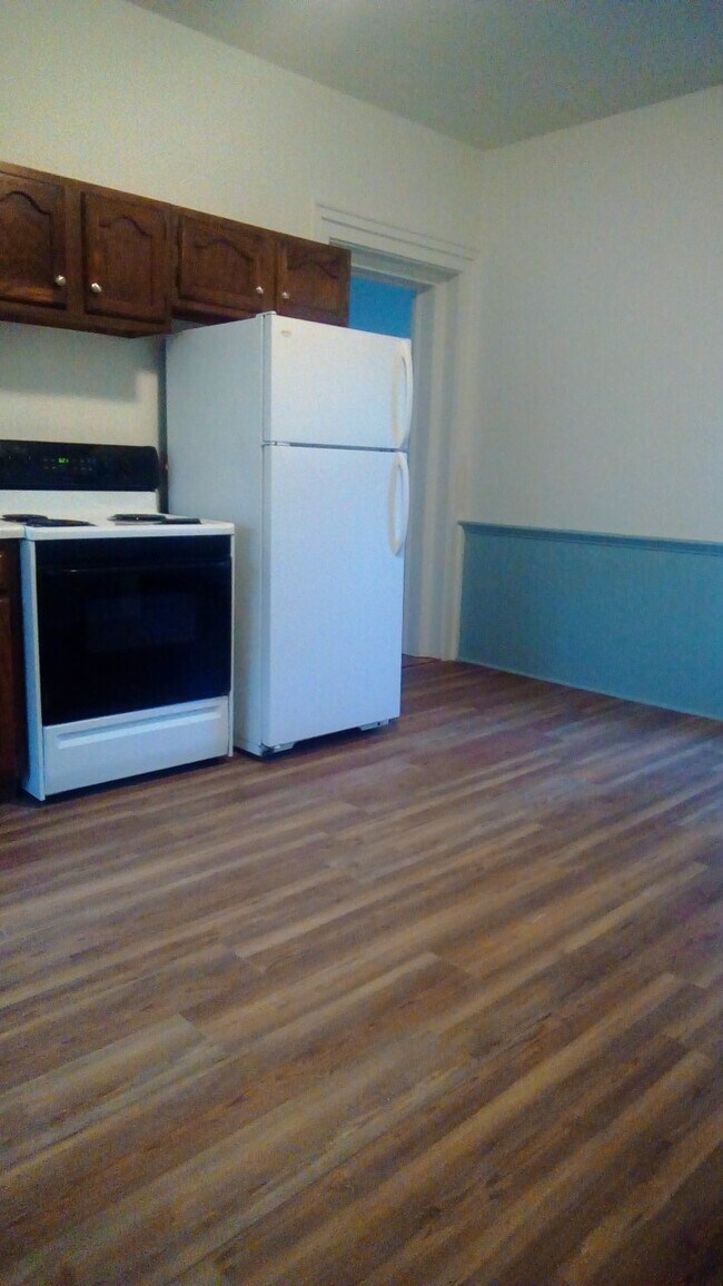 105 W Brooklyn St Unit 105, Chilton, WI 53014 Condo for Rent in Chilton, WI