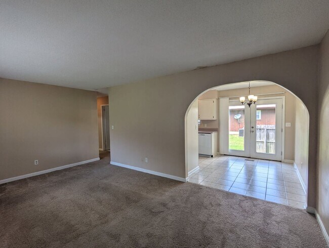 Foto del edificio - 4751 Tessie Ln
