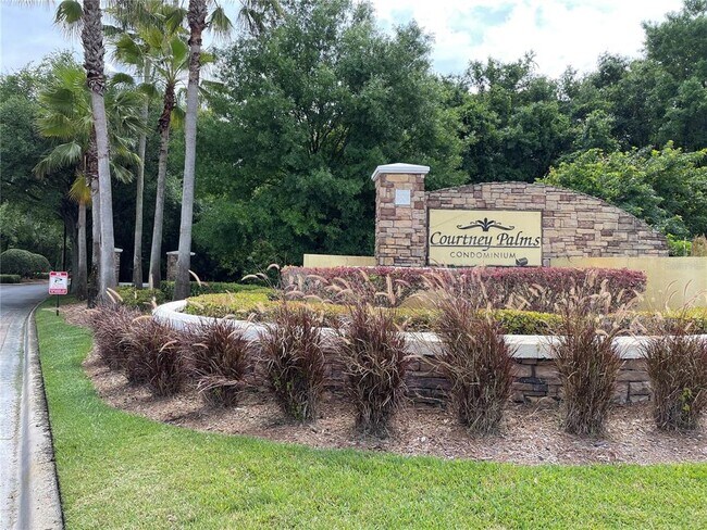 Building Photo - 9916 Courtney Palms Blvd
