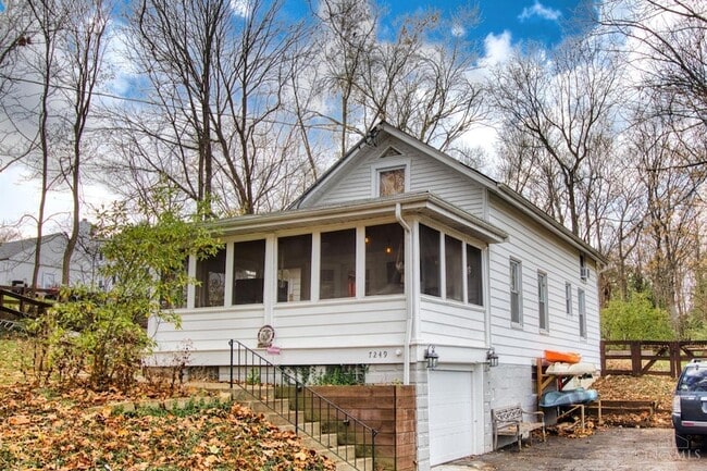 Building Photo - 7249 State Rd