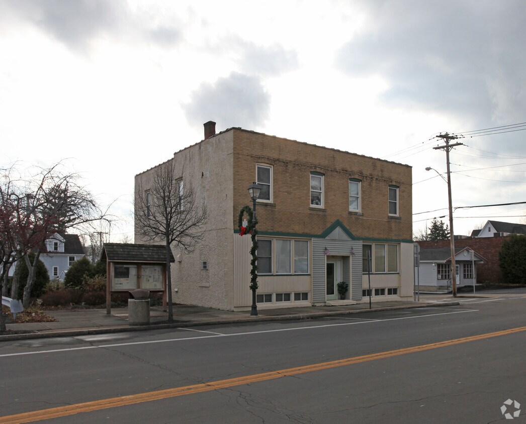 33 Main St, Hilton, NY 14468 Apartments in Hilton, NY