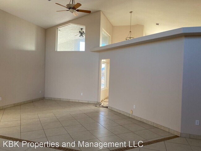 Building Photo - 3 br, 2 bath House - 904 Cottonwood Dr.