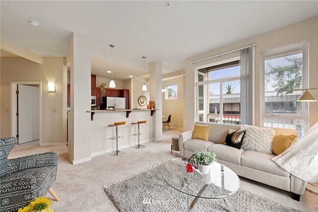 Foto del edificio - 2222 152nd Ave NE