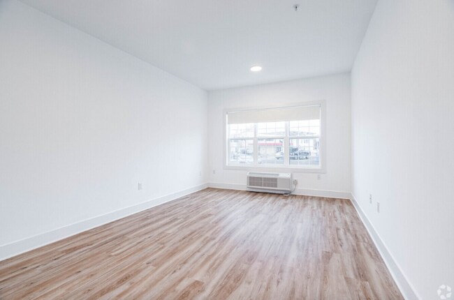 Foto del edificio - 21 Lakeside Ave