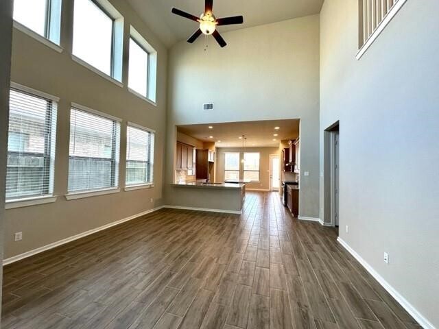 Foto del edificio - 2122 Ironwood Pass Dr