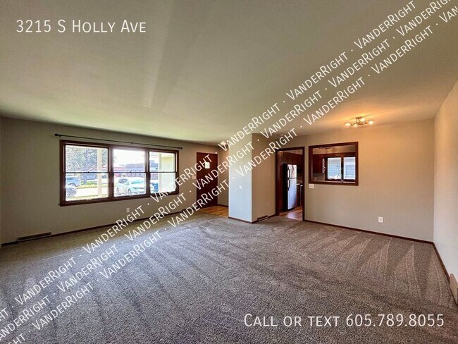 Foto del edificio - Updated 3 Bedroom 2 Bathroom!