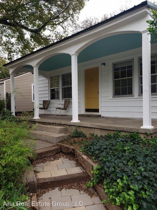 Foto del edificio - 700 E Brooks St