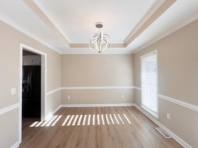 Foto del edificio - 210 Torrey Ct