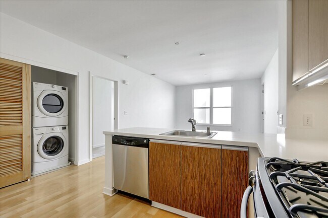 Building Photo - 5900 3rd St