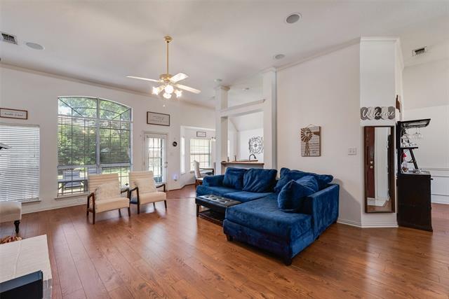 Foto del edificio - 8555 Clearcreek Cir