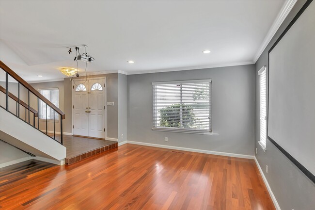 Foto del edificio - 28625 Hayward Blvd