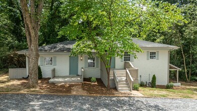 Building Photo - 150 Old Princeton Rd