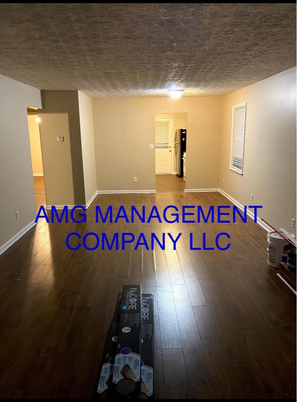 Building Photo - 207 Glendale Ct