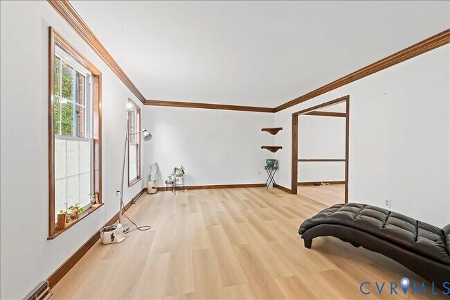 Foto del edificio - 7141 Barkbridge Rd