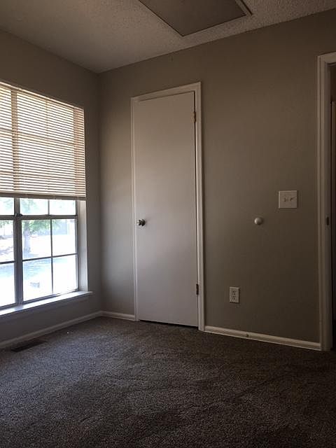 Foto del edificio - 16579 E Dickenson Pl