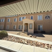 Building Photo - 2019 Rancho Lake Dr