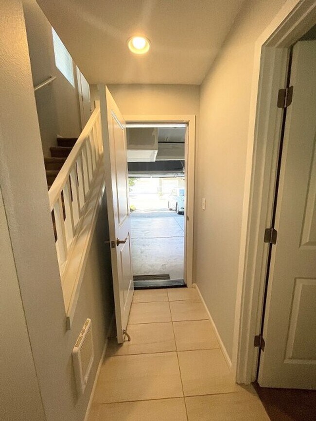 Foto del edificio - 3bd/3.5ba Bothell Townhouse