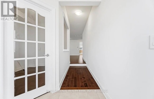 Building Photo - 221 Etheridge Ave