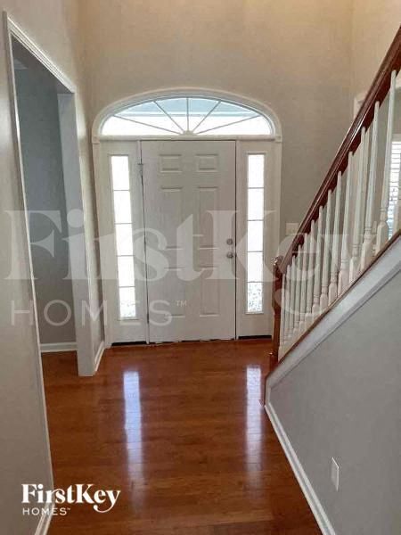 Foto del edificio - 15625 Troubadour Ln