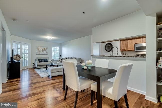 Foto del edificio - 3313 Wyndham Cir