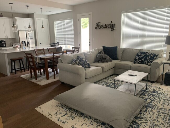 Foto del edificio - 256 Estates Cir