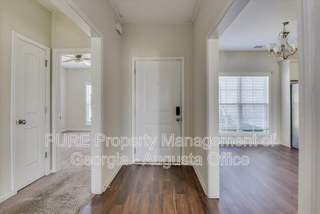 Building Photo - 307 Koweta Way