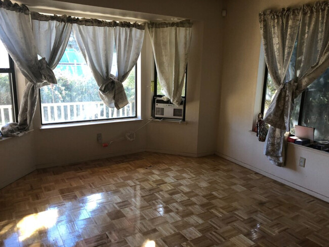 Foto del edificio - 23171 Woodford Tehachapi Rd