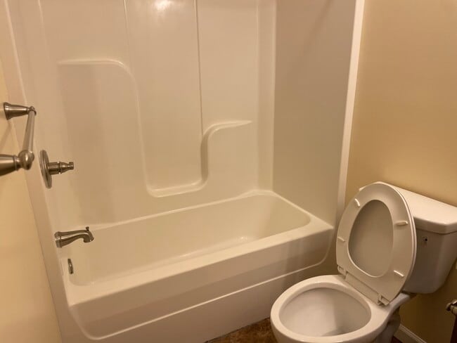 Foto del edificio - 124 Birdseye View Drive