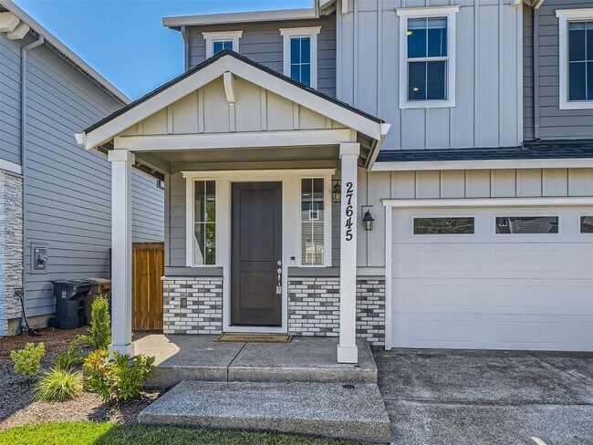 Building Photo - Spacious 4 Bedroom Wilsonville Home for Re...