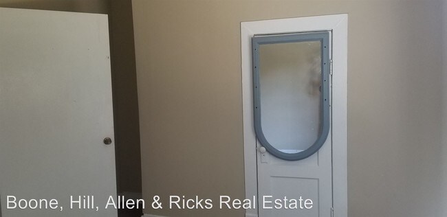 Foto del edificio - 2 br, 1 bath House - 608 Carolina  Avenue