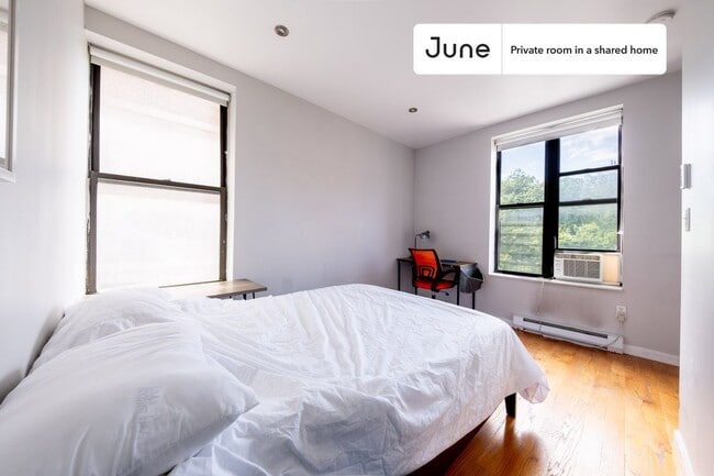 Foto del edificio - Room in Shared 3 bed/1.5 bath home in Central Harlem