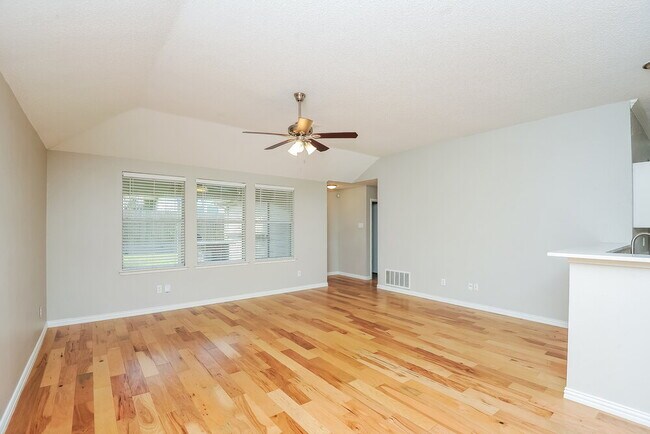 Building Photo - 3612 Diamond Ranch Rd