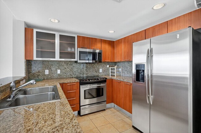 Foto del edificio - 2021 SW 3rd Ave