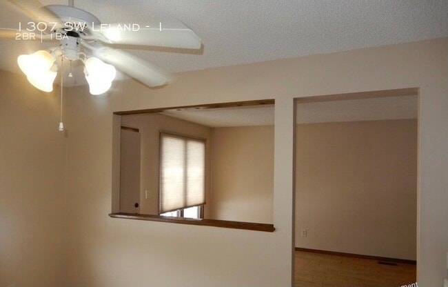 Kitchen/living room - 1307 Leland Ave