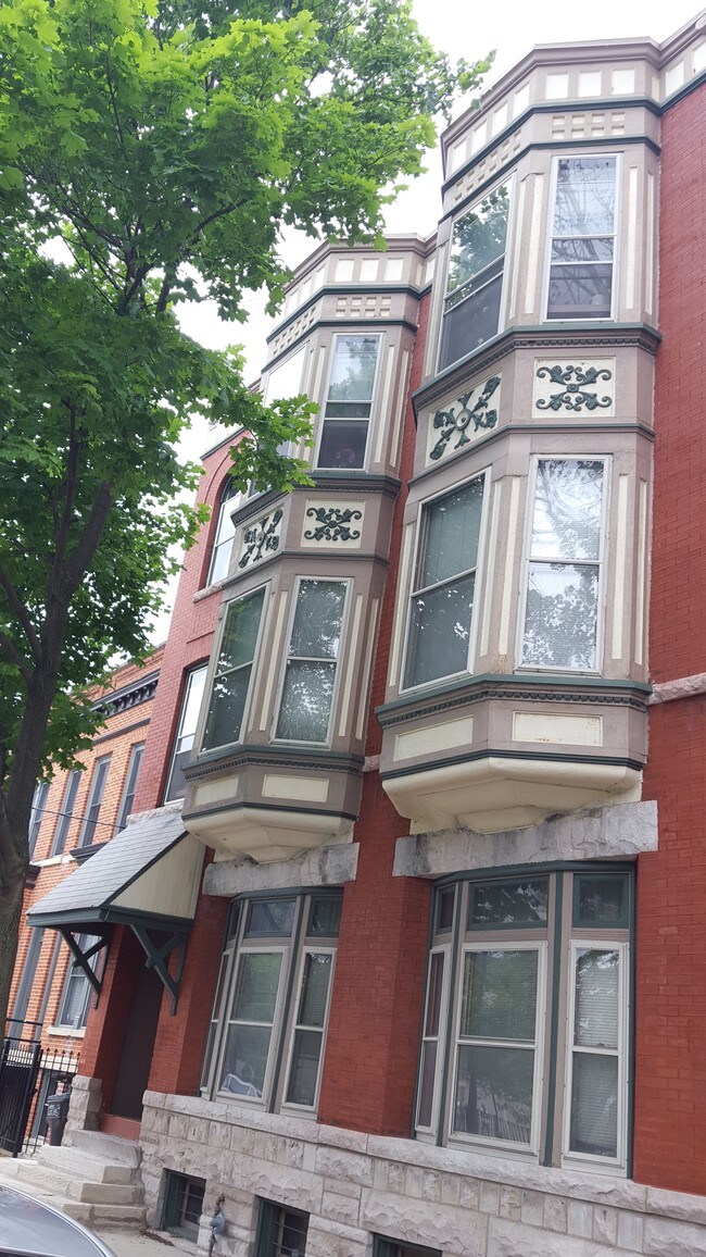 Foto del edificio - 2155 W Polk St