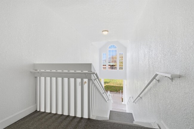 Building Photo - 2233 S Main St