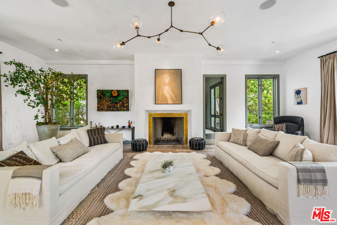Foto principal - 29075 Grayfox St