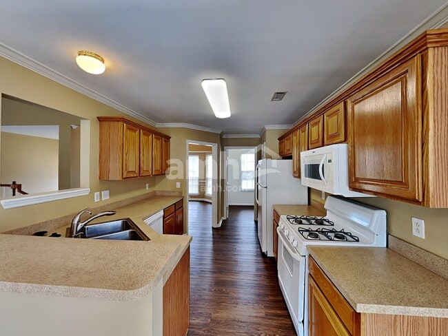 Foto del edificio - 1732 Shane Dr