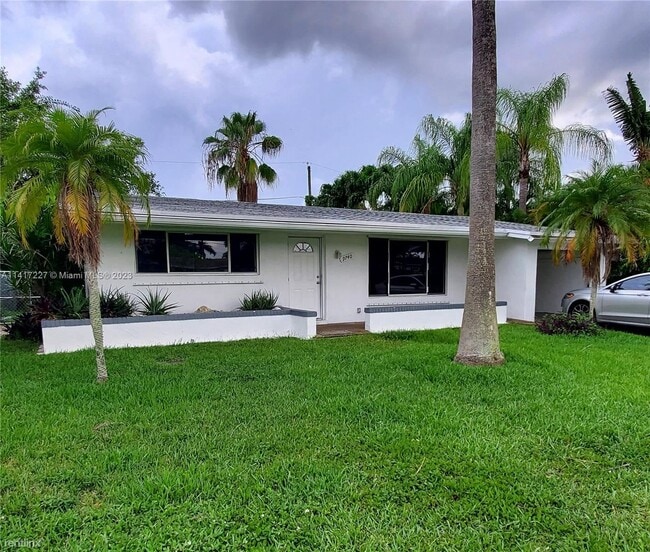 Building Photo - 3 br, 2 bath House - 9740 NW 25th St