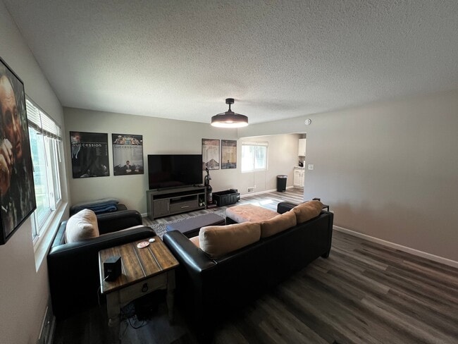 Building Photo - 1504 N 14th St