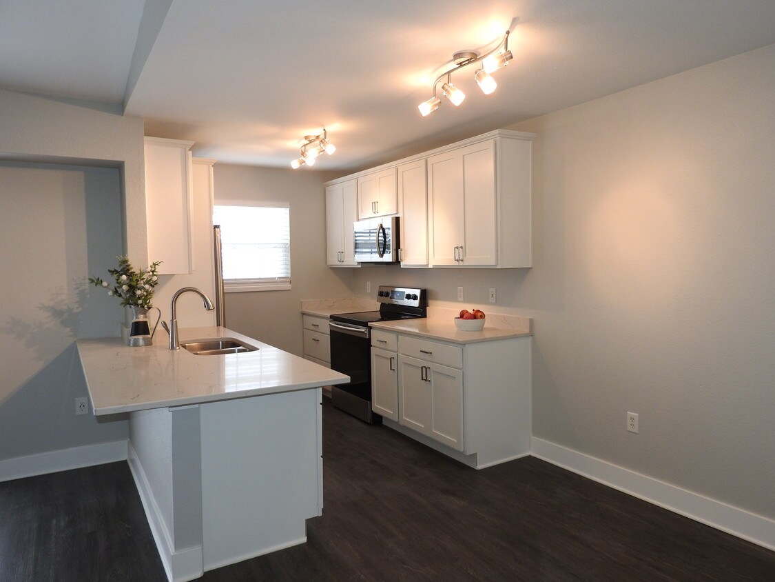 Stoneridge Apartment Homes Apartments Lowell, MI